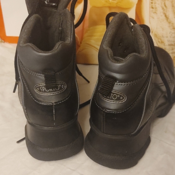 Sporto Hikers - Picture 2 of 3